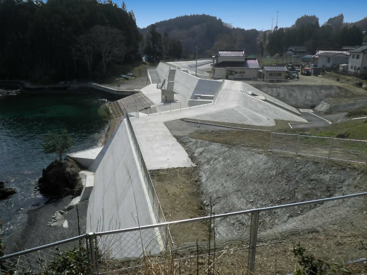 護岸・防潮堤整備工事 施工後|気仙沼市 熊剛組